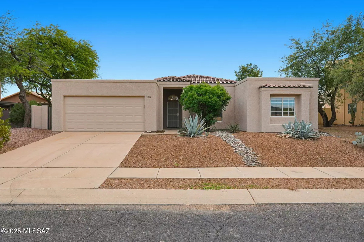Tucson, AZ 85743,9042 N Sanguine Drive