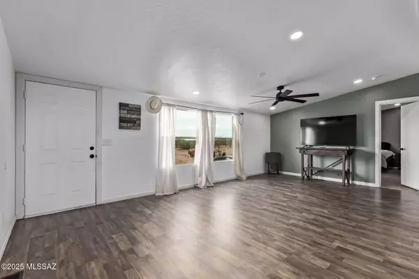 Tucson, AZ 85735,12675 W Snyder Hill Road