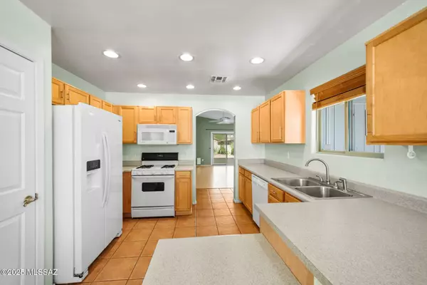 Tucson, AZ 85745,2119 W Painted Sunset Circle