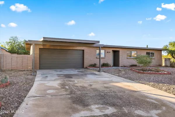 1621 N Monroe, Tucson, AZ 85745