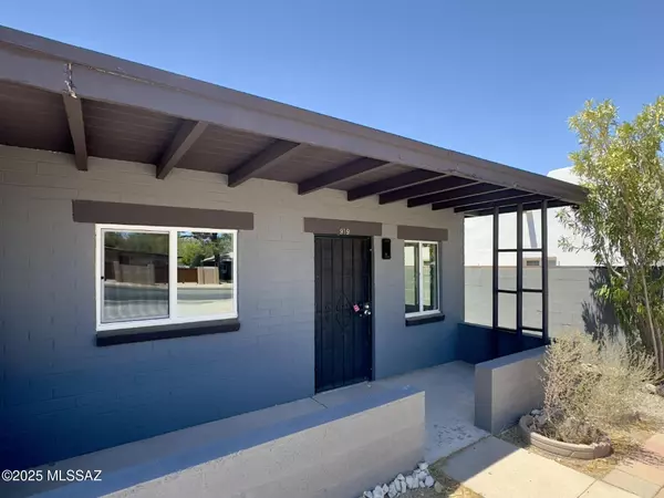 919 N Columbus Boulevard #3, Tucson, AZ 85711