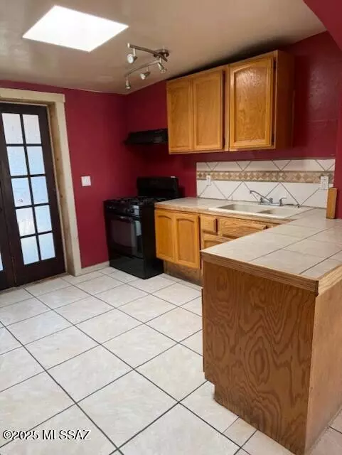 Tucson, AZ 85711,4220 E 27th Street