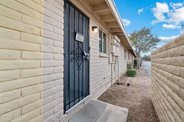 Tucson, AZ 85716,3033 E Blacklidge Drive