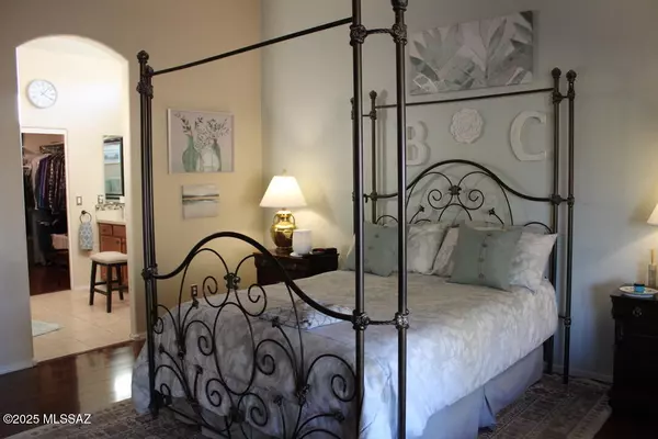 Green Valley, AZ 85614,2427 E Bonita Canyon Drive