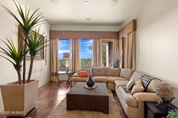 Oro Valley, AZ 85742,2200 W Owl Head Place