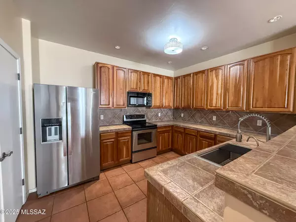 Tucson, AZ 85712,2771 N Saramano Lane