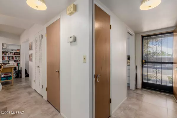 Tucson, AZ 85745,1938 W Anklam Road