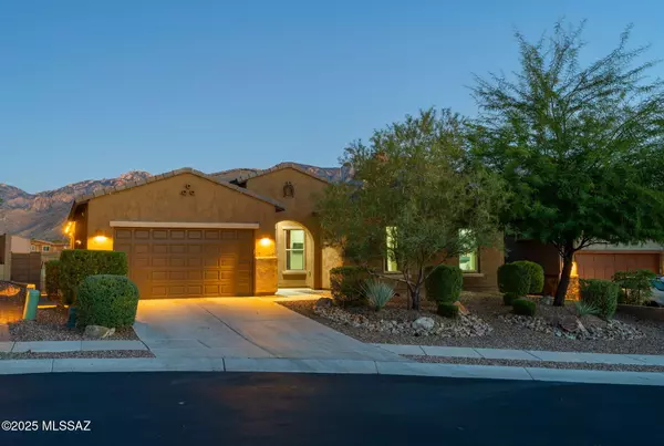 11780 N Silverwood Drive, Oro Valley, AZ 85737