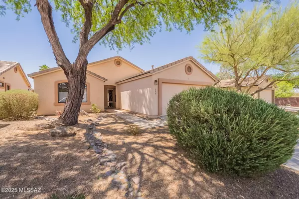 Tucson, AZ 85756,7124 E Navigator