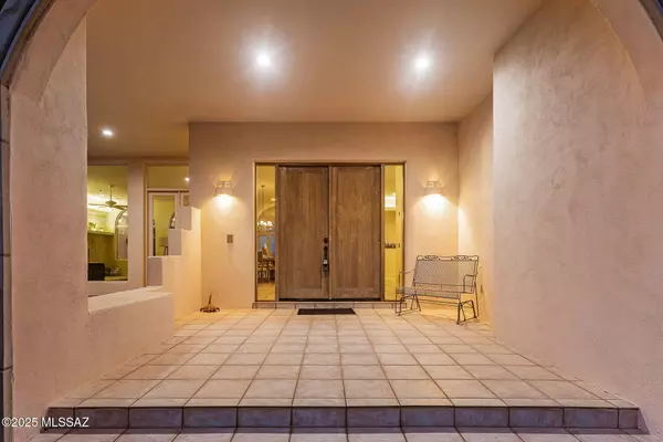 Tucson, AZ 85718,4645 N Via De La Granja