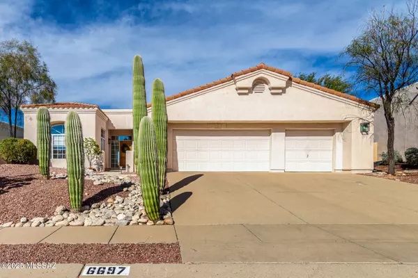 6697 N Shadow Run Drive, Tucson, AZ 85704