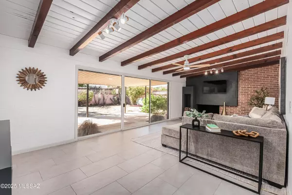 Tucson, AZ 85711,5310 E 5th Street