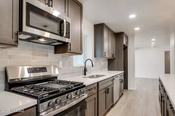 Tucson, AZ 85711,5417 E 8th Street