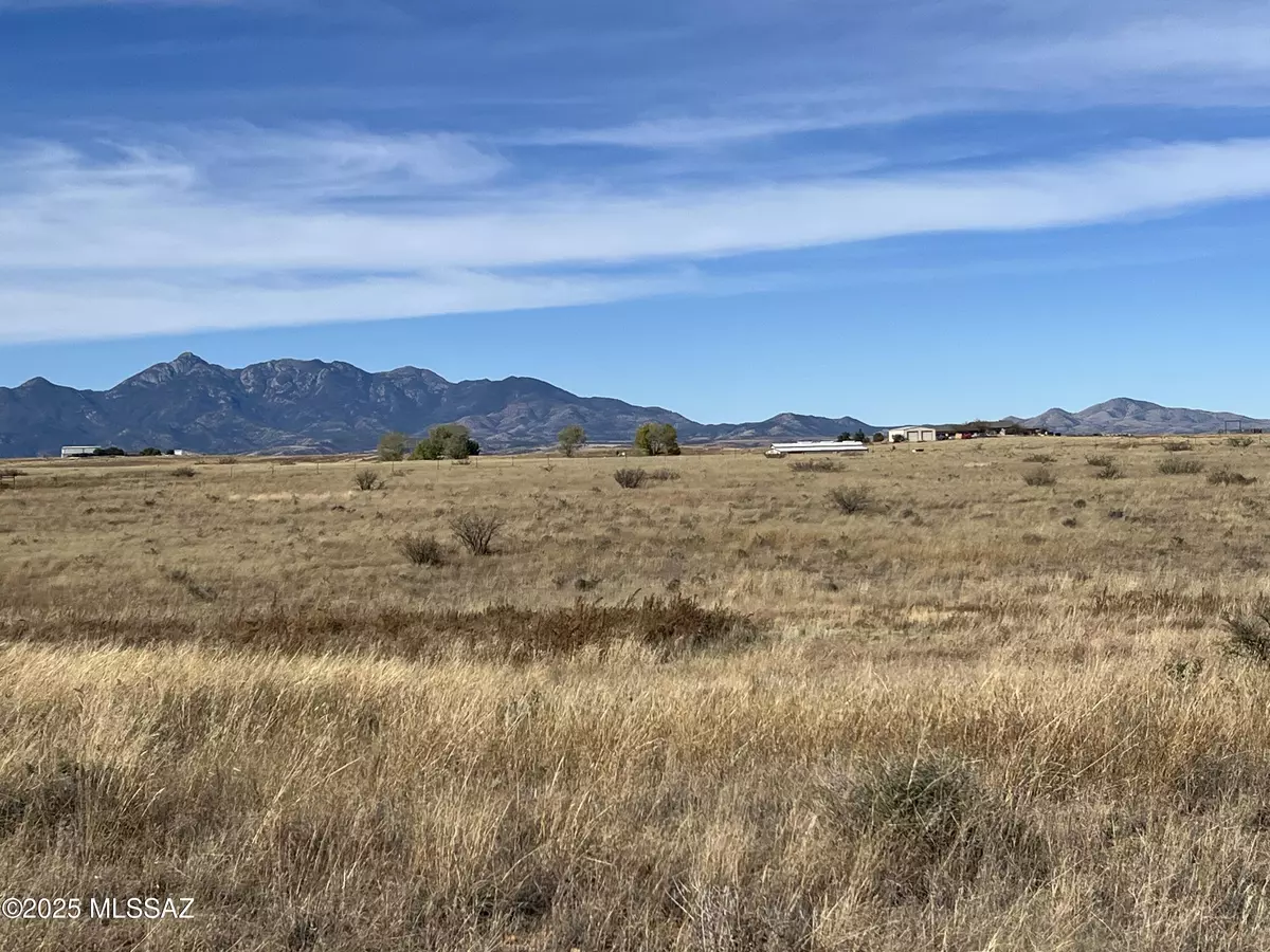 Elgin, AZ 85611,00 Red Man Drive #5