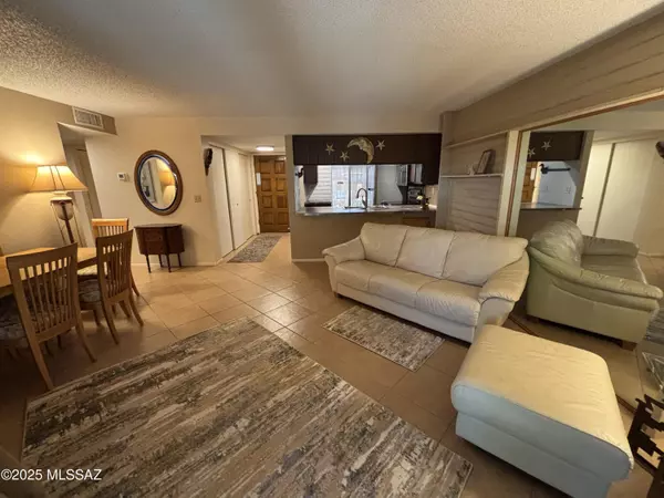 Tucson, AZ 85710,7718 E Kenyon Drive