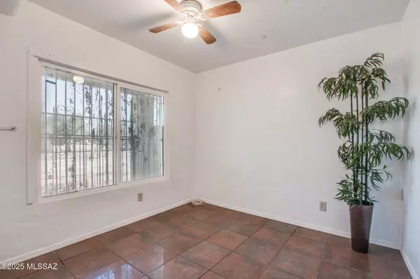 Tucson, AZ 85713,2502 S Park Avenue