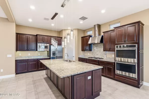 Marana, AZ 85658,14326 N Whitehorn Place