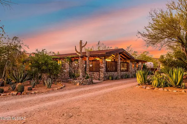 Tucson, AZ 85743,6600 N Dimitri Lane