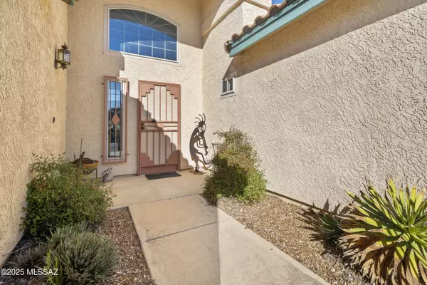 Tucson, AZ 85748,421 N Sedge Lane