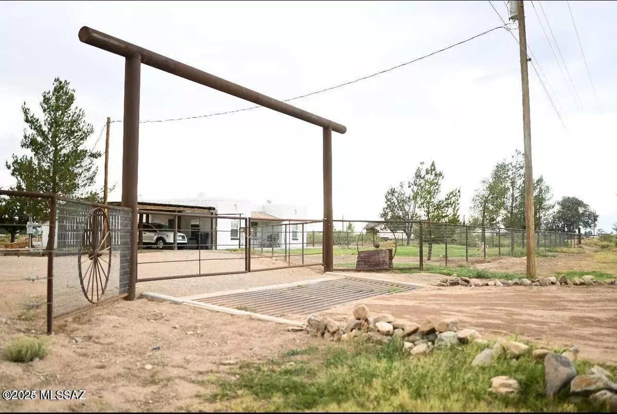 Willcox, AZ 85643,3053 N Fort Grant Road