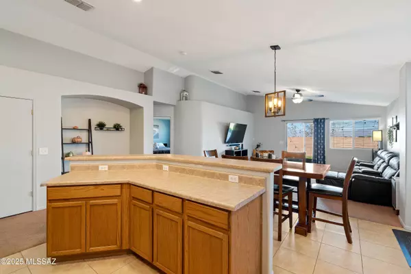 Vail, AZ 85641,509 E Cactus Mountain Drive