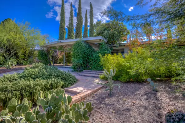 Tucson, AZ 85748,9572 E 29th Street