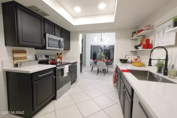 Tucson, AZ 85718,5908 N Placita Del Conde