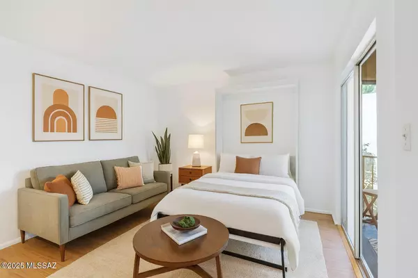 Tucson, AZ 85712,1600 N Wilmot Road #244