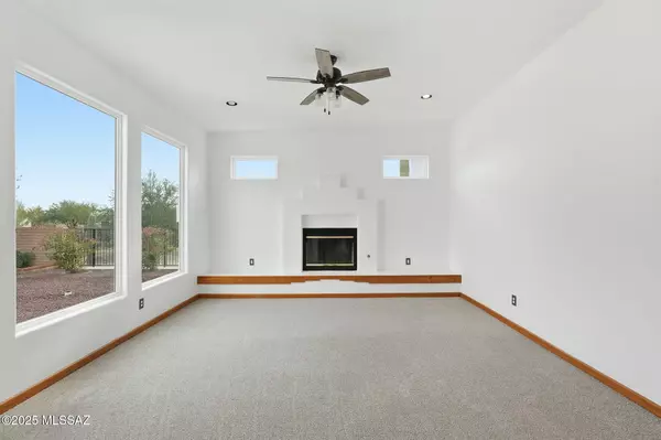 Oro Valley, AZ 85742,2867 W Owl Vista Place