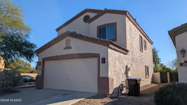 262 E Calle Puente Lindo, Sahuarita, AZ 85629