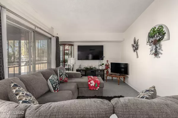 Tucson, AZ 85706,801 W Hawaii Drive