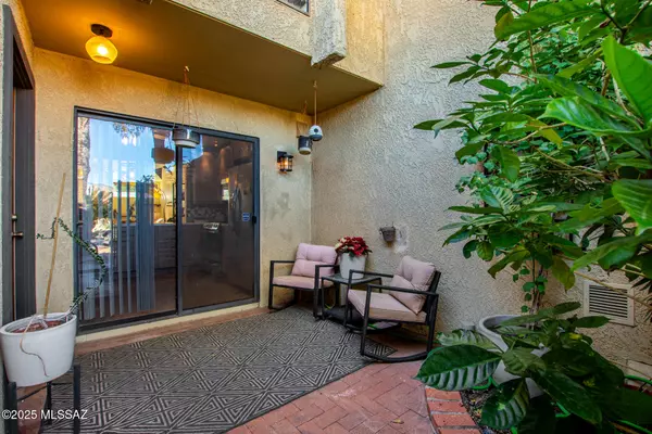 Tucson, AZ 85712,5318 E Beverly Fair Drive