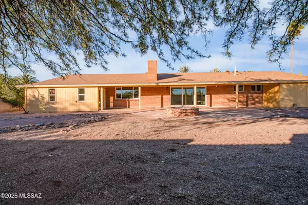 Tucson, AZ 85711,5532 E Burns Street