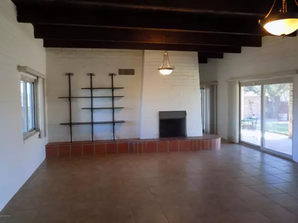 Tubac, AZ 85646,21 Sandy Lane