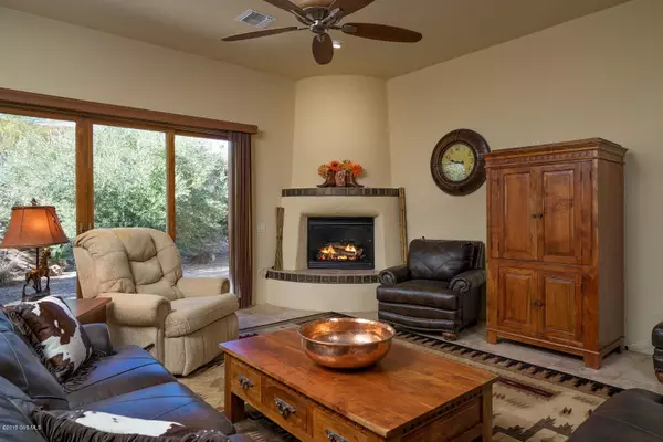 Tubac, AZ 85646,235 Market Circle