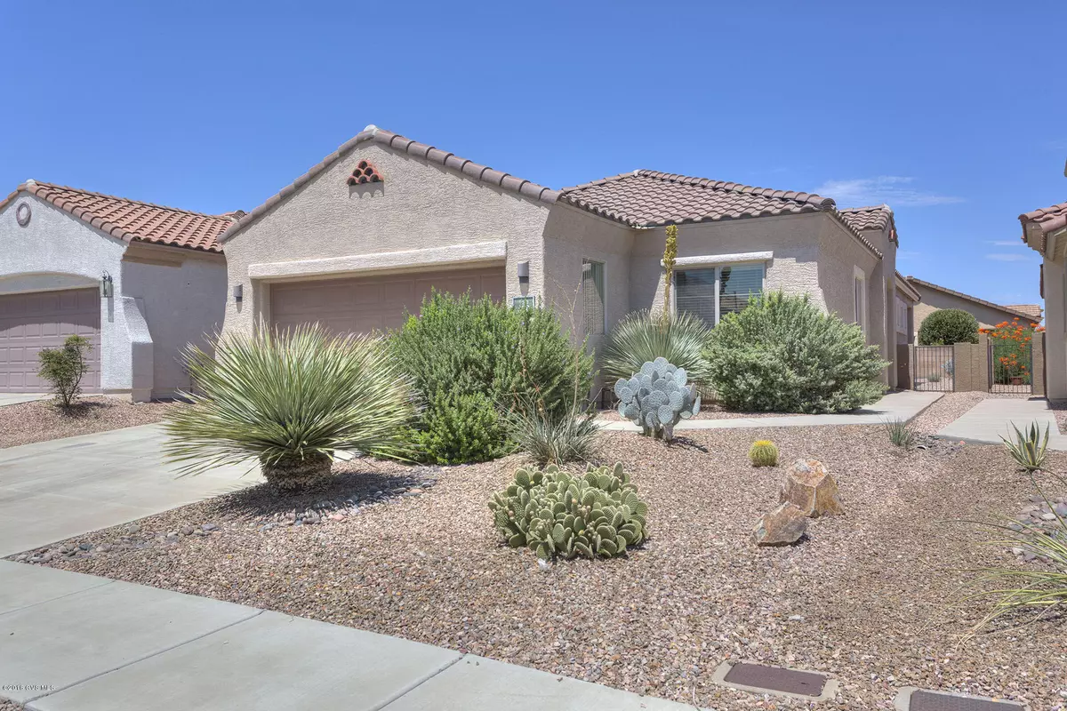 Sahuarita, AZ 85629,300 W Calle Media Luz