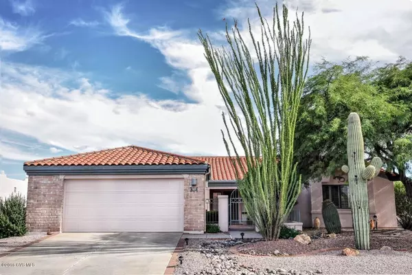765 W Fountain Creek Drive, Green Valley, AZ 85614