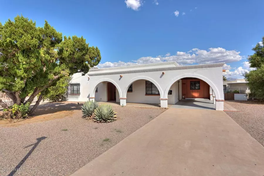 269 E La Abra, Green Valley, AZ 85614