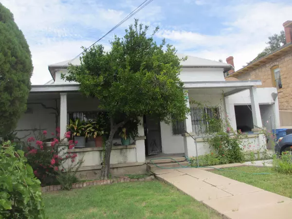 83 N West Street, Nogales, AZ 85621