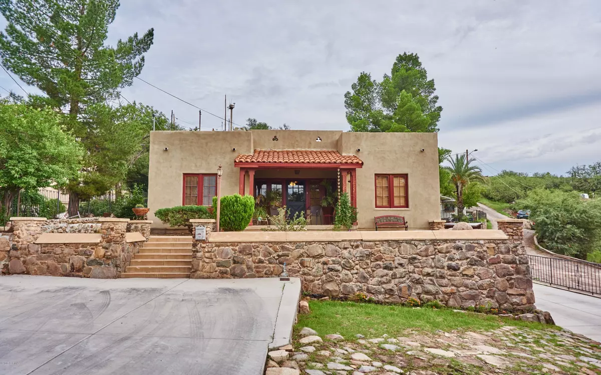 Nogales, AZ 85621,148 N Summit Avenue