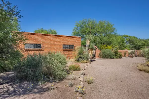 Tubac, AZ 85646,2347 Camino Esplendido