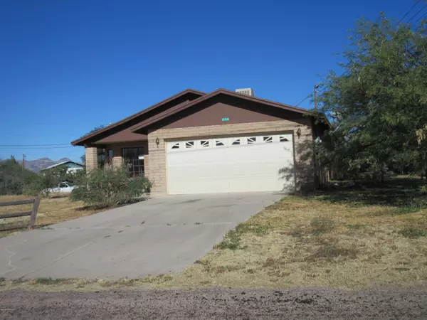 284 Camino Panama, Rio Rico, AZ 85648