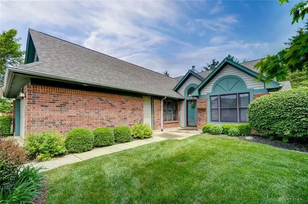 4946 Field Point Court, Dayton, OH 45440