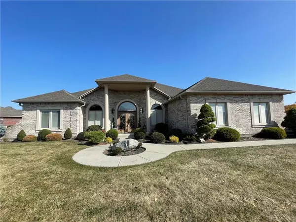 513 Arlington Woods Drive, Brookville, OH 45309