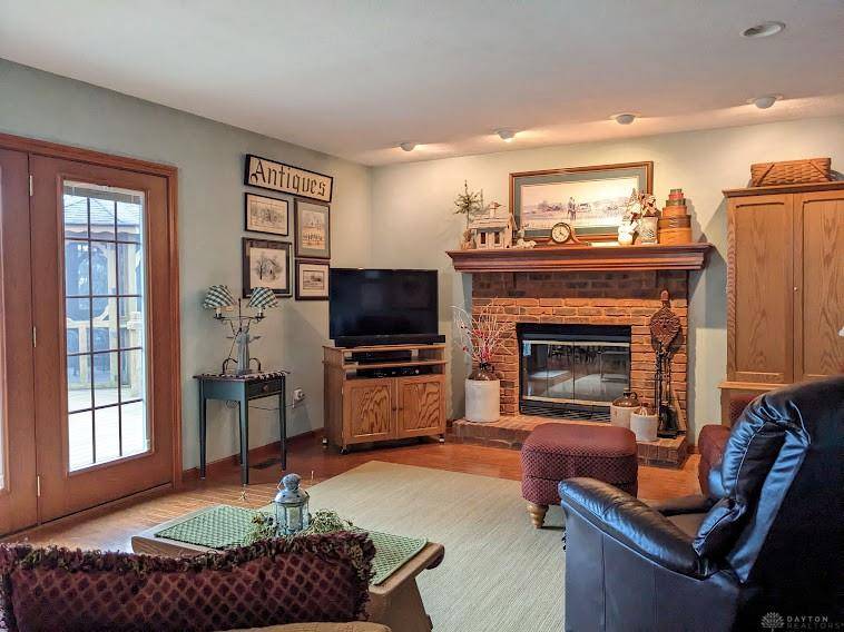 Mechanicsburg, OH 43044,4521 Hawk Road