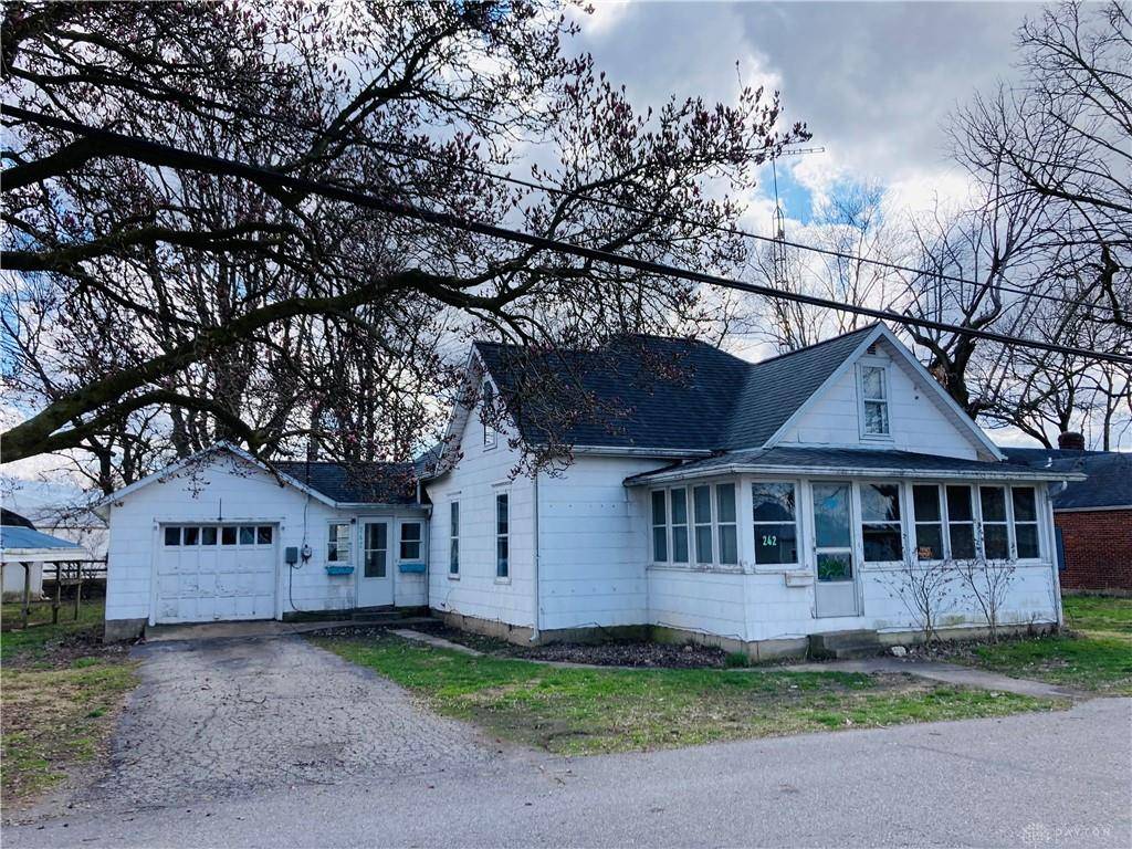 242 Washington Street, New Madison, OH 45346