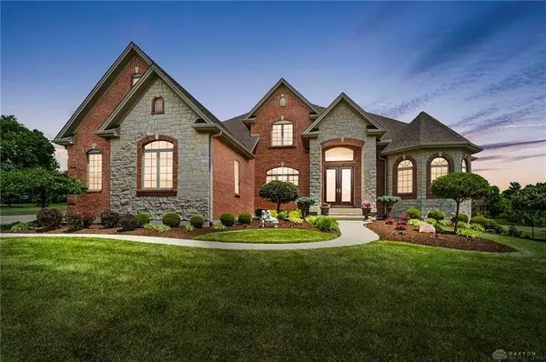 7984 Locust Grove Court, Springboro, OH 45066