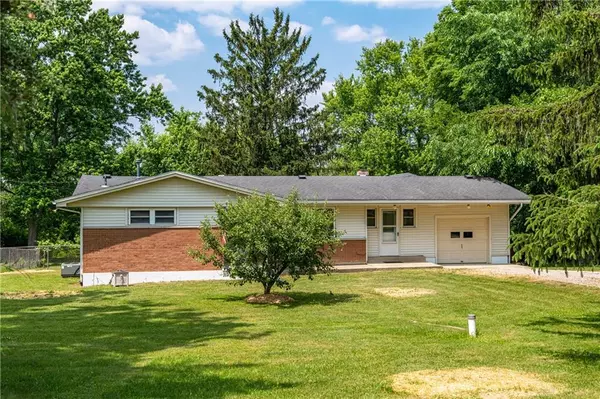 8205 E US 40, Bethel Twp, OH 45344