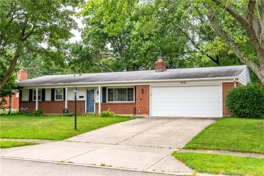 1041 Georgian Drive, Dayton, OH 45429