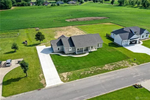 11321 Carriage Hill Drive, New Carlisle, OH 45344